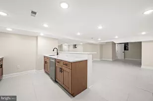 999 E Haines St, Philadelphia, PA 19138 - Photo 25