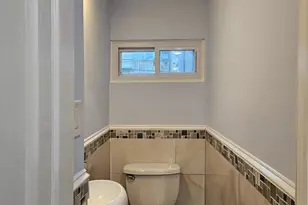 2343 Moore St, Philadelphia, PA 19145 - Photo 9