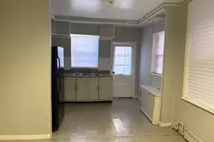 1836 S 60th St, Philadelphia, PA 19142 - Photo 13
