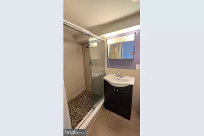 1605 Christian Street #A, Philadelphia, PA 19146 - Photo 15