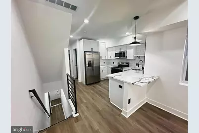1015 S 6th Street #2, Philadelphia, PA 19147 - Photo 3