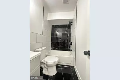 1015 S 6th Street #2, Philadelphia, PA 19147 - Photo 7