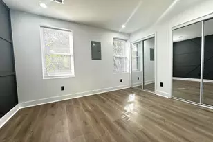 1015 S 6th St, Philadelphia, PA 19147 - Photo 5