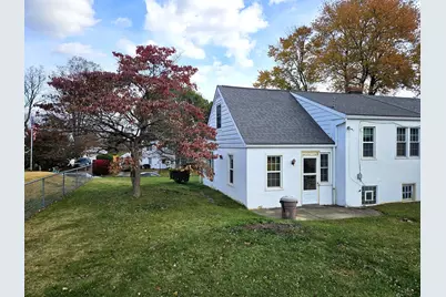 8612 Lykens Lane, Philadelphia, PA 19128 - Photo 11