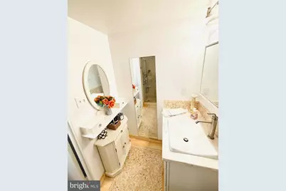 234 N 3rd Street #203, Philadelphia, PA 19106 - Photo 27
