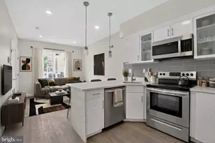 519 N 11th St, Philadelphia, PA 19123 - Photo 1