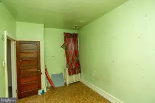 814 E Woodlawn St, Philadelphia, PA 19138 - Photo 45