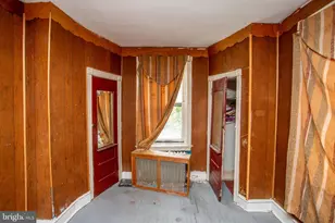 814 E Woodlawn St, Philadelphia, PA 19138 - Photo 51
