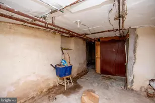 814 E Woodlawn St, Philadelphia, PA 19138 - Photo 67
