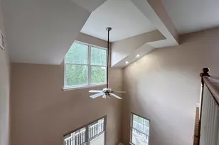 540 Easy St, Philadelphia, PA 19111 - Photo 11
