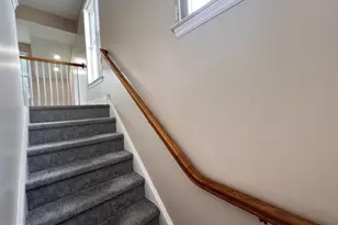 540 Easy St, Philadelphia, PA 19111 - Photo 21