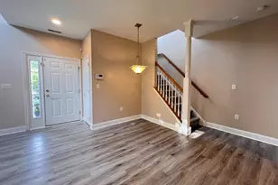 540 Easy St, Philadelphia, PA 19111 - Photo 13