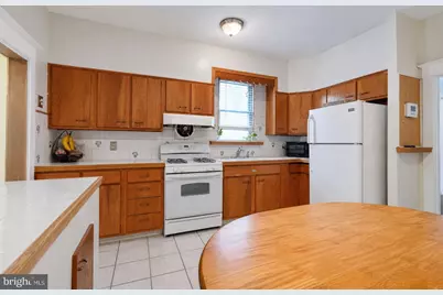7735 Hasbrook Avenue, Philadelphia, PA 19111 - Photo 11