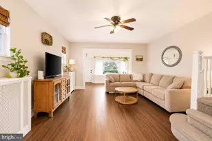 7735 Hasbrook Ave, Philadelphia, PA 19111 - Photo 3
