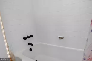 7317 E Walnut Ln, Philadelphia, PA 19138 - Photo 7