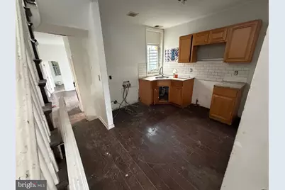 1622 W Susquehanna Avenue, Philadelphia, PA 19121 - Photo 11