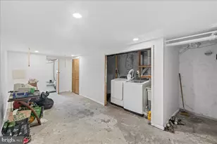 5628 N Marvine St, Philadelphia, PA 19141 - Photo 23