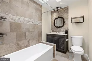 5628 N Marvine St, Philadelphia, PA 19141 - Photo 17