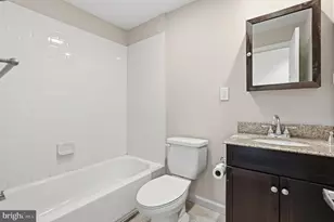 2308 Naudain St, Philadelphia, PA 19146 - Photo 17