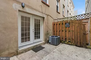 2308 Naudain St, Philadelphia, PA 19146 - Photo 13