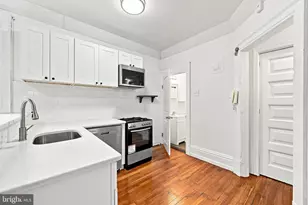 2037 Spring Garden St, Philadelphia, PA 19130 - Photo 7