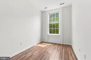 1525 Green St, Philadelphia, PA 19130 - Photo 7