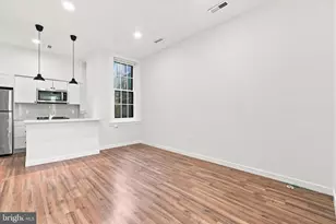 1525 Green St, Philadelphia, PA 19130 - Photo 5