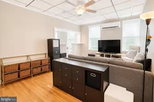 1727 S 2nd St, Philadelphia, PA 19148 - Photo 15