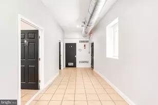 1727 S 2nd St, Philadelphia, PA 19148 - Photo 11
