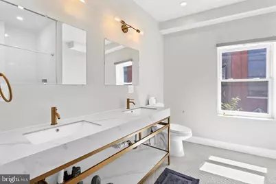 715 N 4th Street, Philadelphia, PA 19123 - Photo 23
