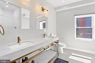 715 N 4th St, Philadelphia, PA 19123 - Photo 23