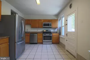 133 Jamestown St, Philadelphia, PA 19127 - Photo 13
