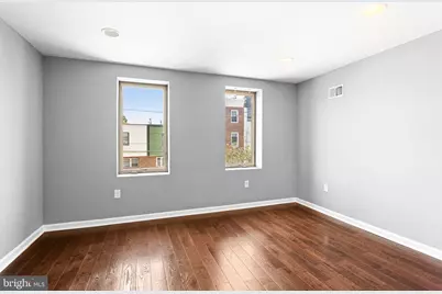 2209 E Huntingdon Street, Philadelphia, PA 19125 - Photo 9