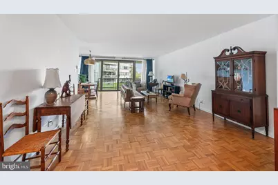 2401 Pennsylvania Avenue #4B23, Philadelphia, PA 19130 - Photo 3