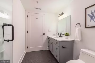 629 W Girard Avenue #206, Philadelphia, PA 19123 - Photo 41