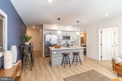 629 W Girard Avenue #206, Philadelphia, PA 19123 - Photo 7