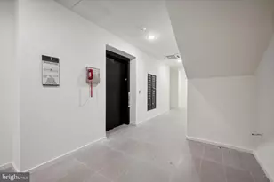 225 N 12th St, Philadelphia, PA 19107 - Photo 17
