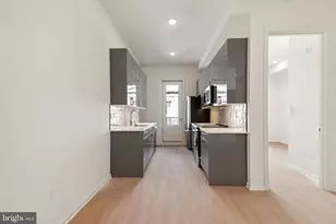 225 N 12th St, Philadelphia, PA 19107 - Photo 13