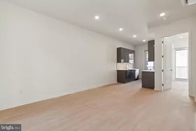 225 N 12th Street #303, Philadelphia, PA 19107 - Photo 7