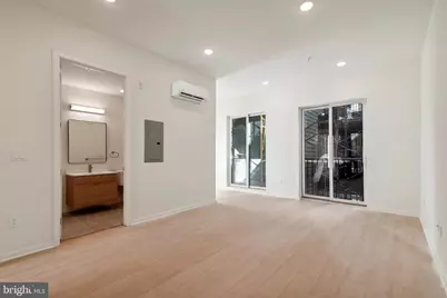 225 N 12th Street #303, Philadelphia, PA 19107 - Photo 15