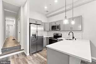 623 W Oxford St, Philadelphia, PA 19122 - Photo 1