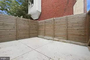 623 W Oxford St, Philadelphia, PA 19122 - Photo 11