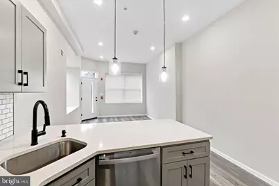 623 W Oxford Street #1, Philadelphia, PA 19122 - Photo 5