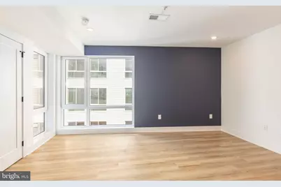 629 W Girard Avenue #507, Philadelphia, PA 19123 - Photo 11