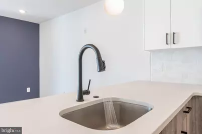 629 W Girard Avenue #507, Philadelphia, PA 19123 - Photo 31