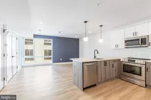 629 W Girard Ave, Philadelphia, PA 19123 - Photo 1