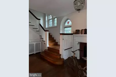 6672 Lincoln Drive, Philadelphia, PA 19119 - Photo 5