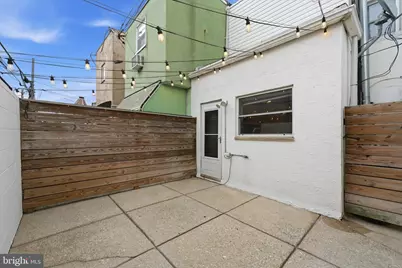 2432 S Bancroft Street, Philadelphia, PA 19145 - Photo 9