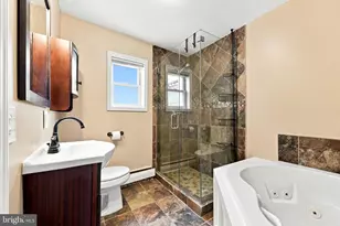 2432 S Bancroft St, Philadelphia, PA 19145 - Photo 15