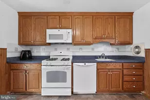 11614 Barlow St, Philadelphia, PA 19116 - Photo 9